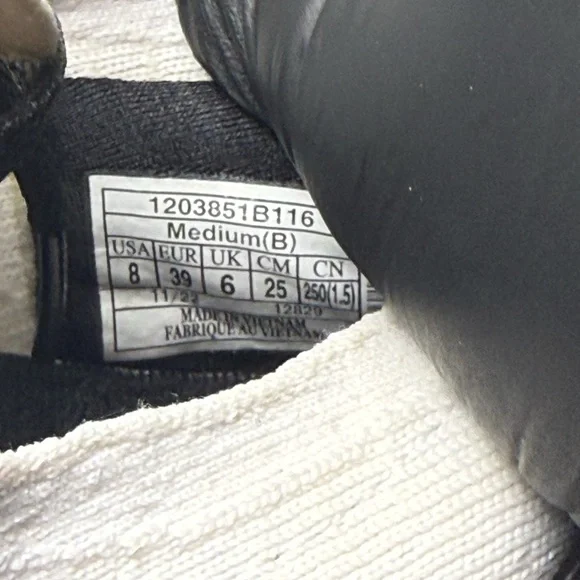 Brooks White and Black Athletic Shoes - Picture 9 of 9